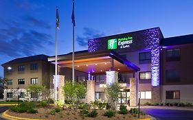 Holiday Inn Express & Suites Minneapolis (golden Valley)